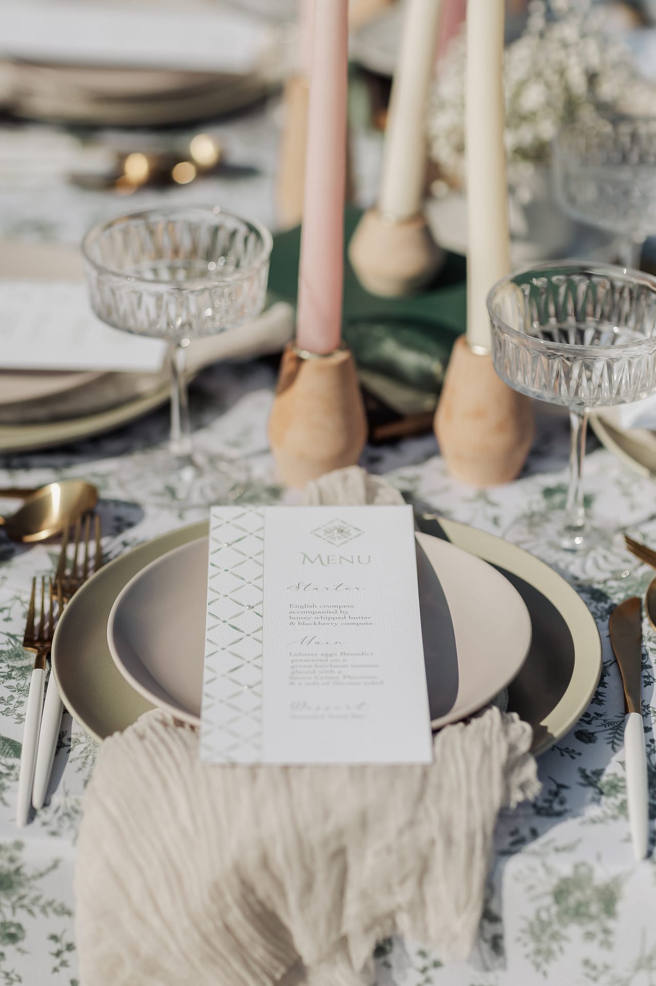 AVENTZ Co. Connecticut Event & Wedding Planner. Abby Fritz Connecticut Wedding Designer, Backyard weddings, CT Private Events, Design, Weddings, Intimate | Simply K. Studios