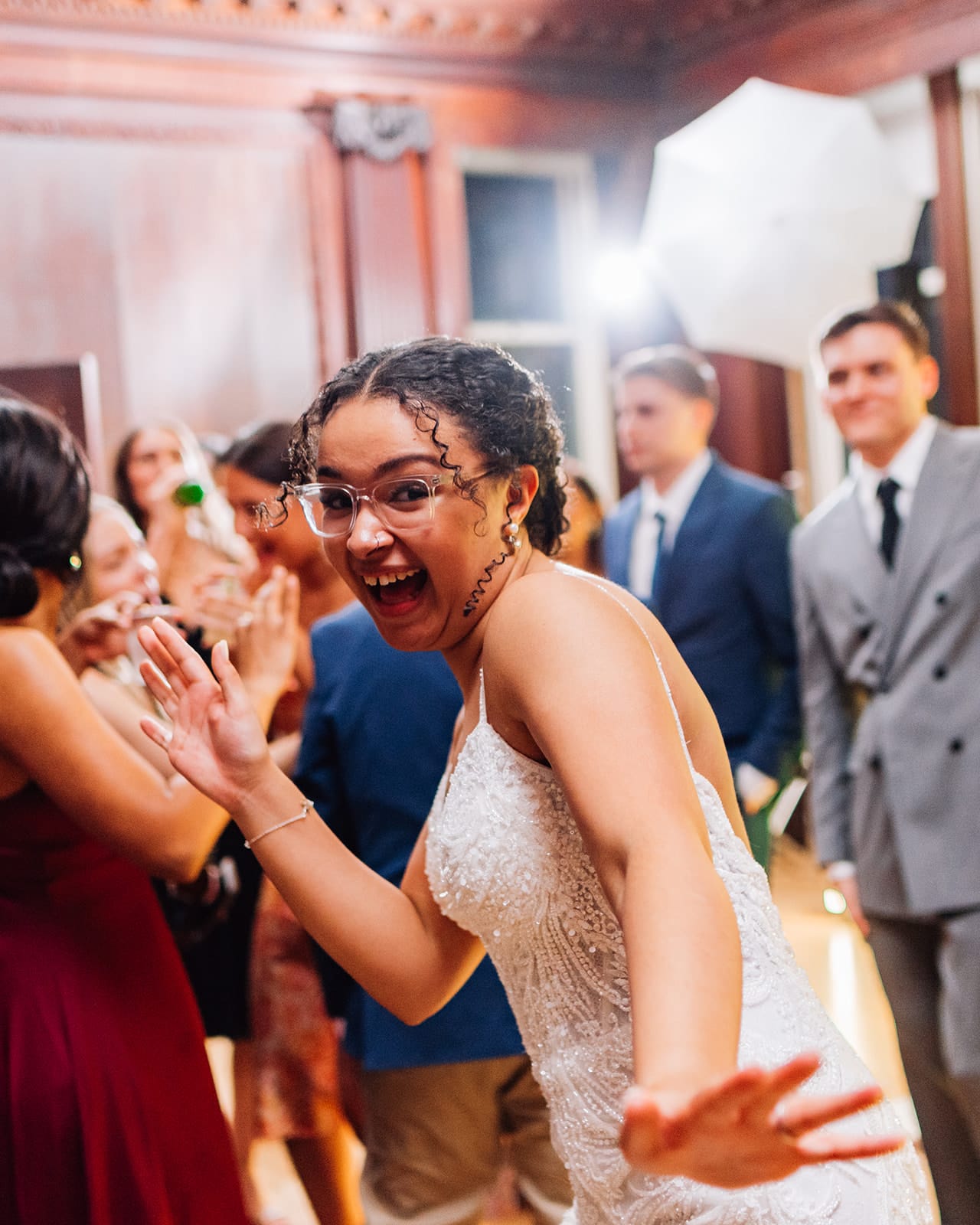 AVENTZ Co. Connecticut Event & Wedding Planner. Abby Fritz Connecticut Wedding Designer, Backyard weddings, CT Private Events, Design, Weddings, Intimate | Molly Mia Photo & Film