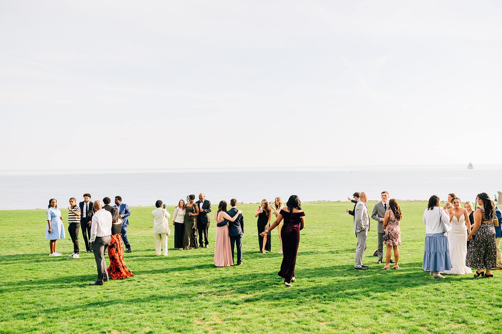 AVENTZ Co. Connecticut Event & Wedding Planner. Abby Fritz Connecticut Wedding Designer, Backyard weddings, CT Private Events, Design, Weddings, Intimate | Molly Mia Photo & Film