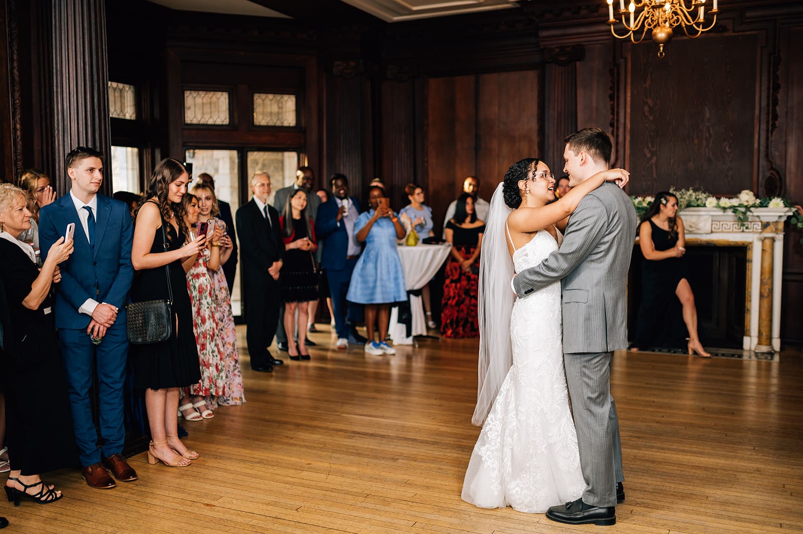 AVENTZ Co. Connecticut Event & Wedding Planner. Abby Fritz Connecticut Wedding Designer, Backyard weddings, CT Private Events, Design, Weddings, Intimate | Molly Mia Photo & Film