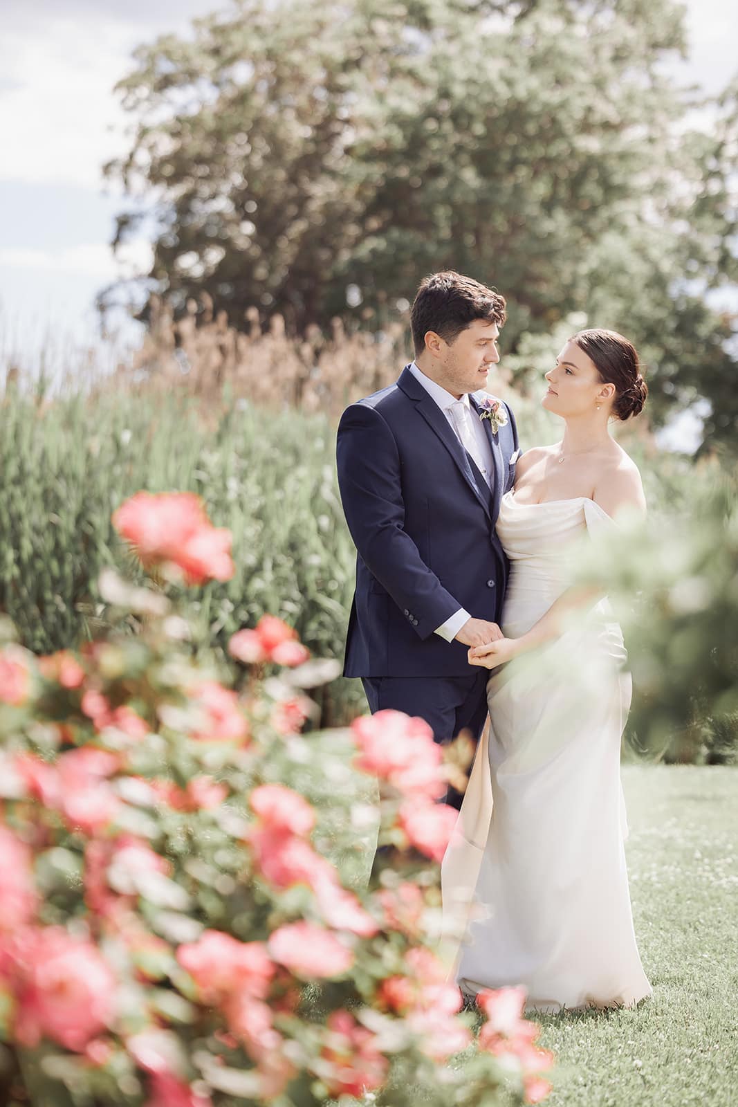 AVENTZ Co. Connecticut Event & Wedding Planner. Abby Fritz Connecticut Wedding Designer, Backyard weddings, CT Private Events, Design, Weddings, Intimate | Simply K. Studios