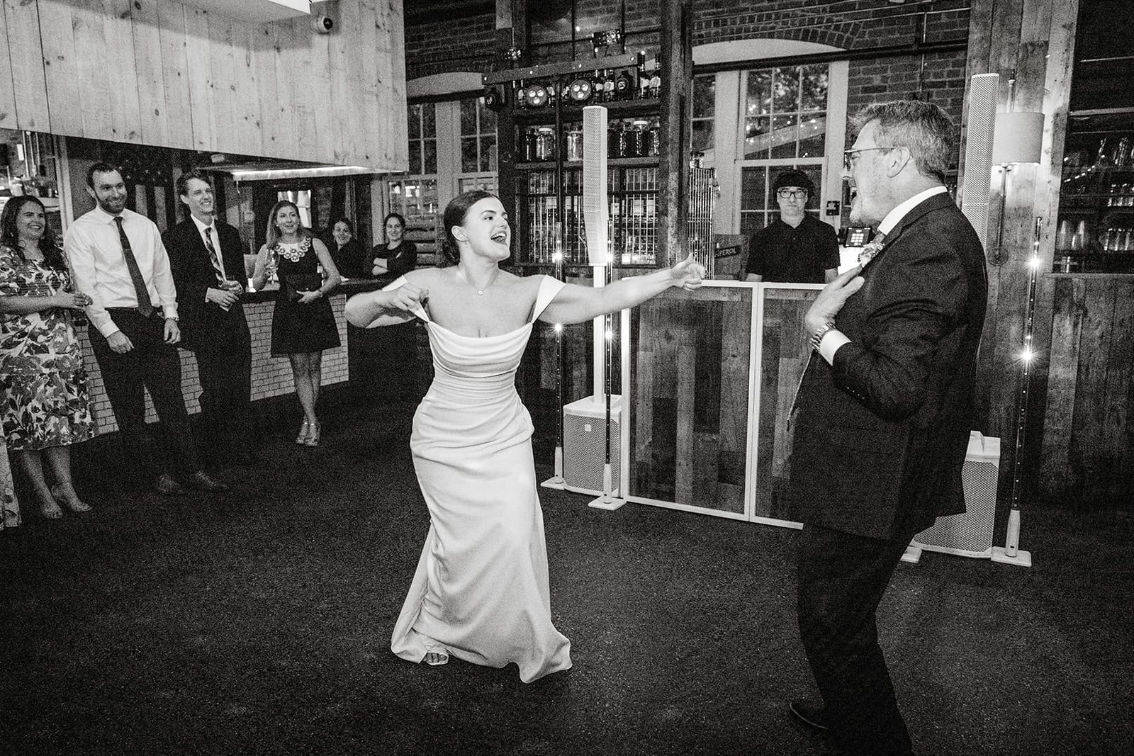 AVENTZ Co. Connecticut Event & Wedding Planner. Abby Fritz Connecticut Wedding Designer, Backyard weddings, CT Private Events, Design, Weddings, Intimate | Simply K. Studios