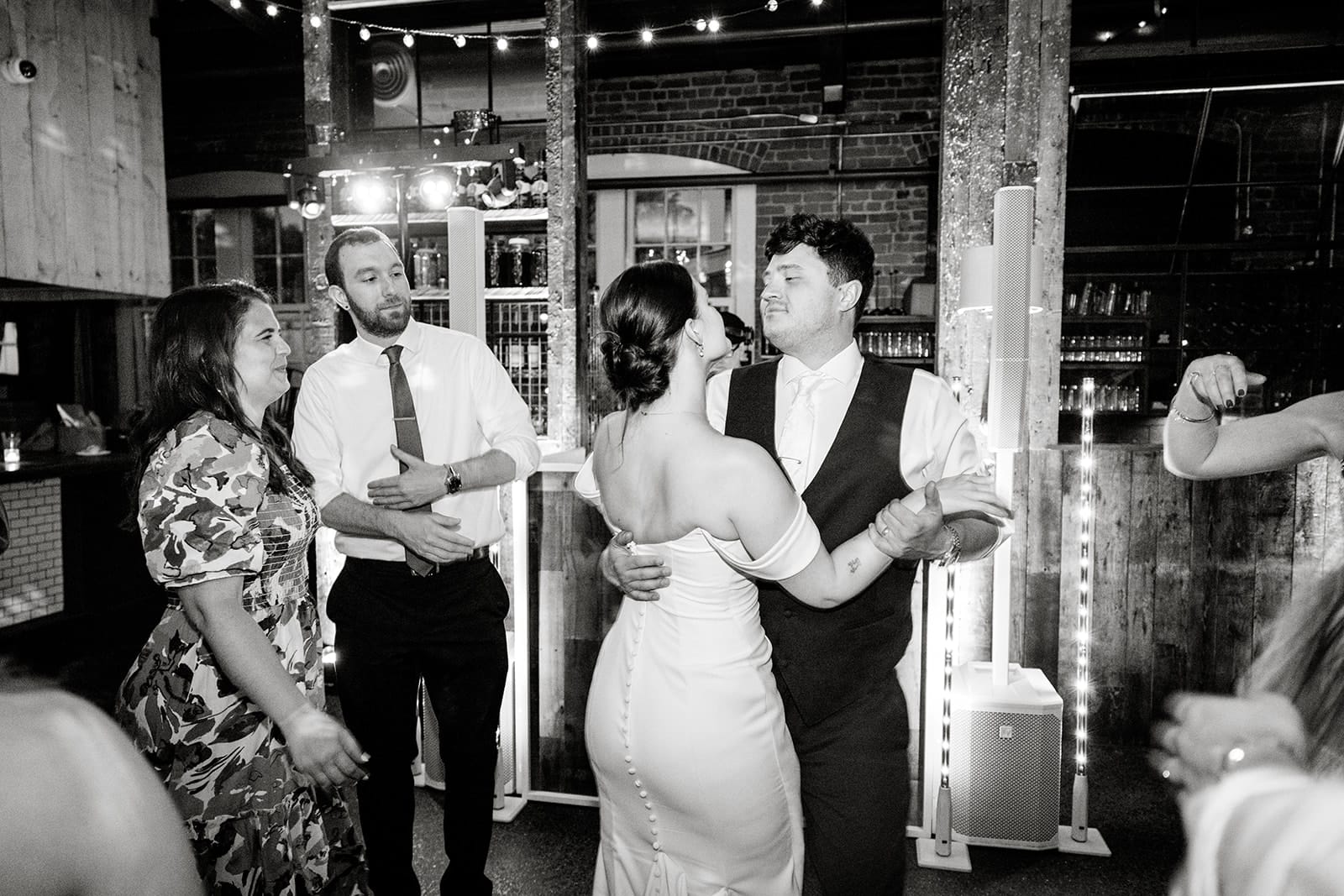 AVENTZ Co. Connecticut Event & Wedding Planner. Abby Fritz Connecticut Wedding Designer, Backyard weddings, CT Private Events, Design, Weddings, Intimate | Simply K. Studios