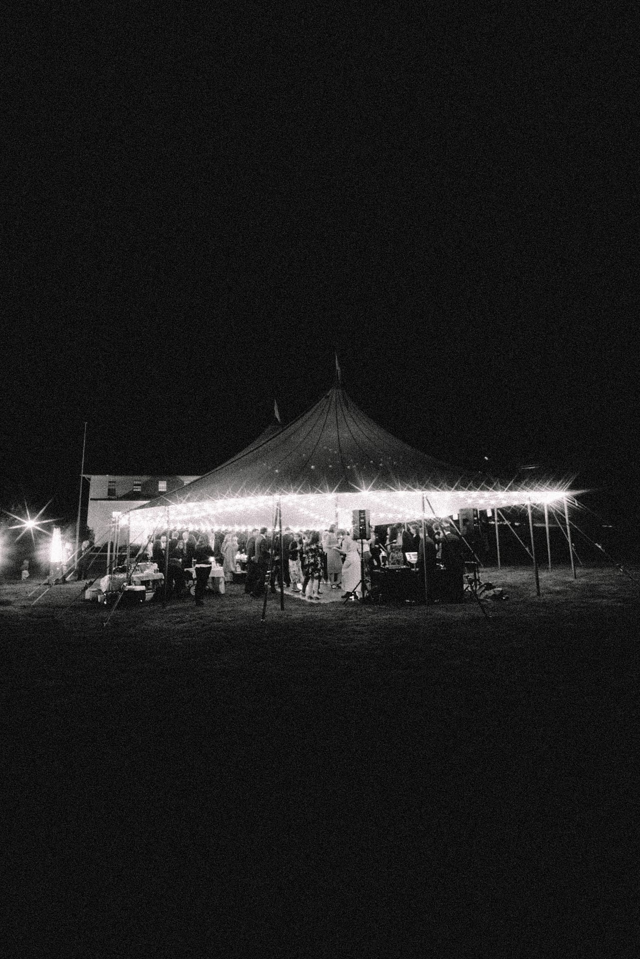 AVENTZ Co. Private Events & Weddings Intimate Coastal. Chester, Connecticut Requime Images