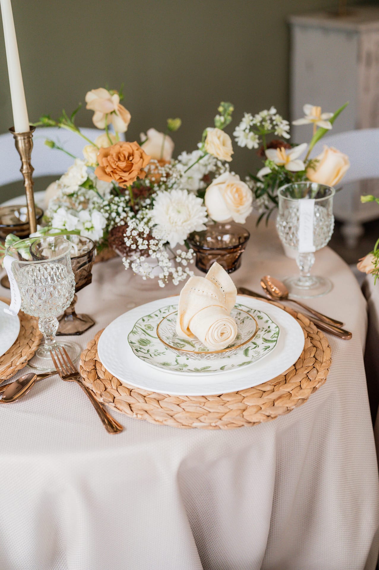 AVENTZ Co. Connecticut Boutique Event Wedding Planner. Abby Fritz Connecticut Event Designer Southington CT Wonderland Photography 54 scaled
